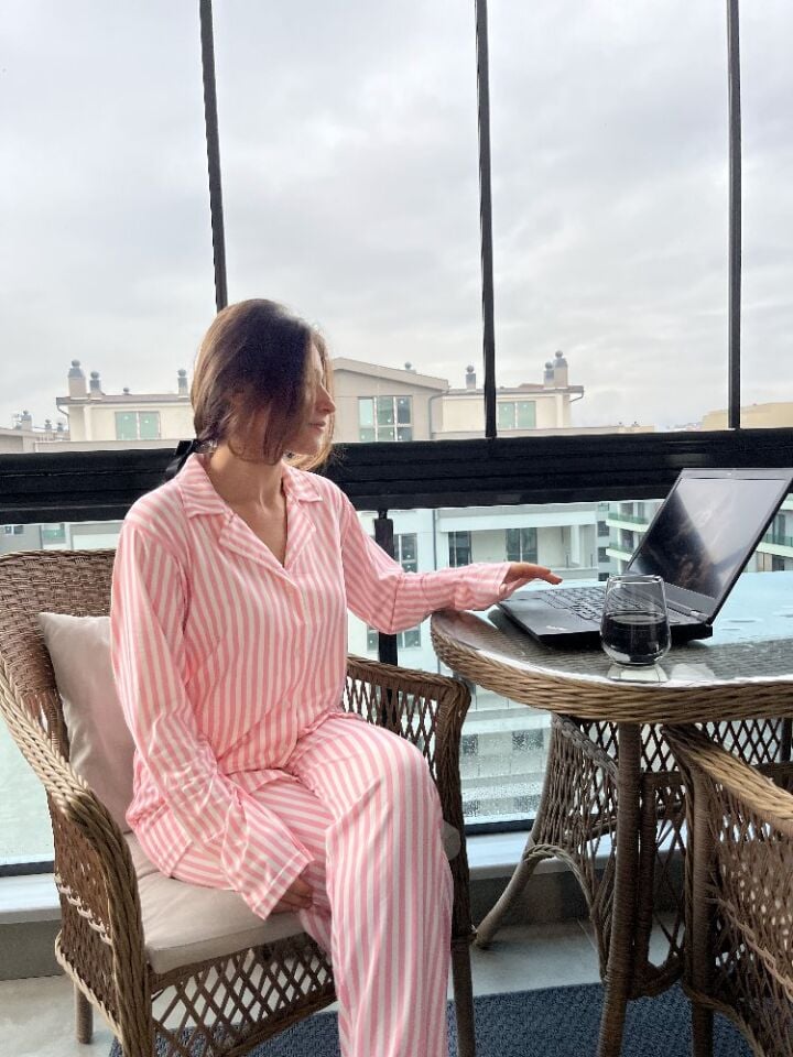Milan Pembe Çizgili Pijama Takımı - Uzun Kollu
