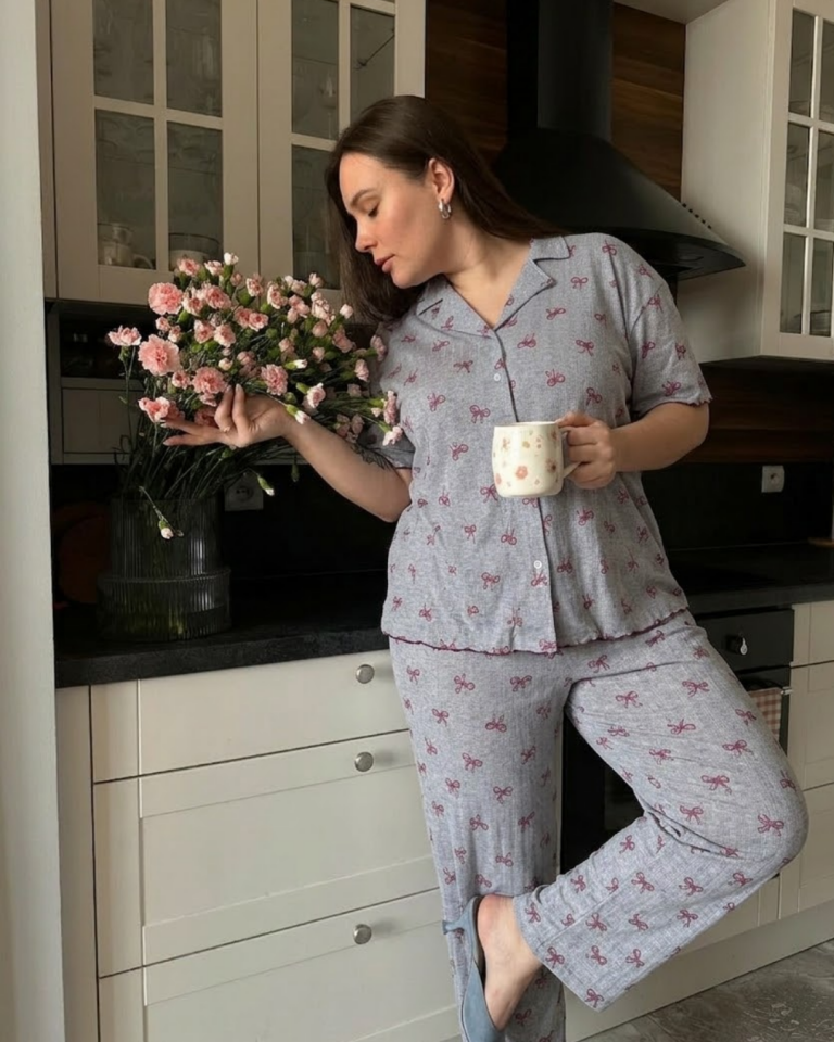 Pembe Fiyonk Pointel Büyük Beden Pijama Takımı - Kısa Kollu