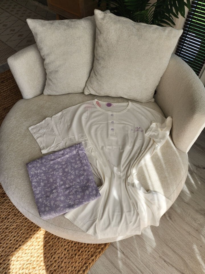 White Ditsy Penye Büyük Beden Pijama Takımı - Kısa Kollu