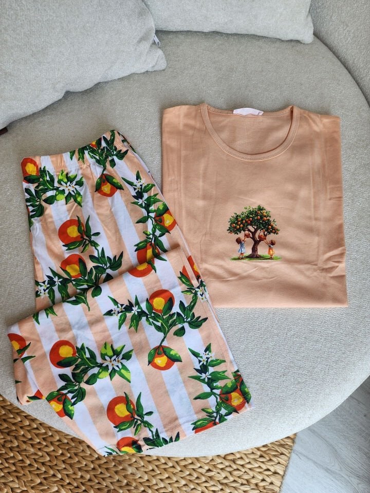 Summer Harvest Penye Büyük Beden Pijama Takımı-Kapri Kısa Kollu